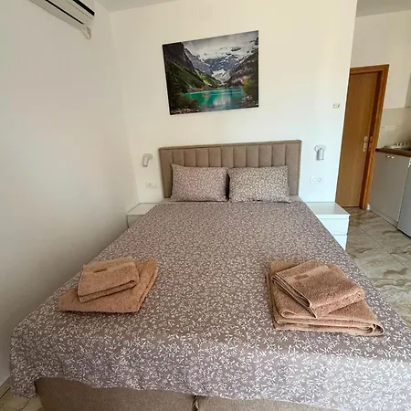 Matea Lägenhet Vodice